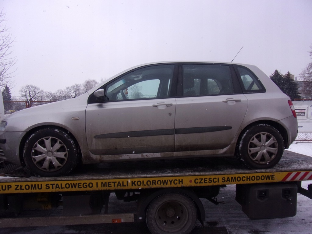 фото №4, Лампа внутрішня задня fiat stilo 2001r.