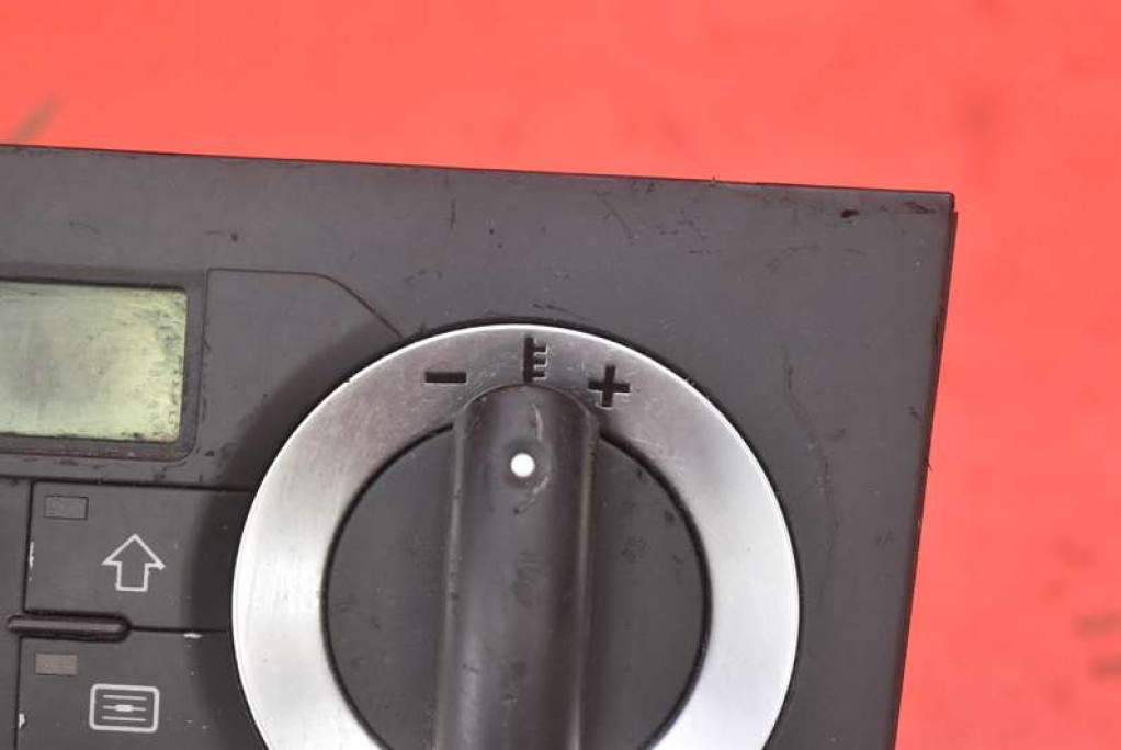 фото №11, Панель керування обдув кондиціонер 8p820043 audi a3 8p 03-05