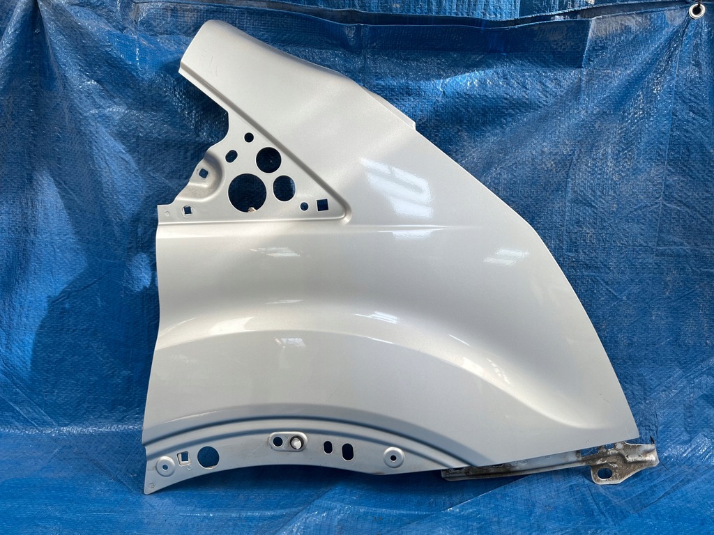 фото №1, Ford transit mk8 правый передний крыло