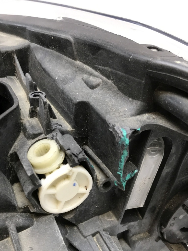 Bmw x1 f48 15- лампа права перед передня full led 7472220 Оригінал