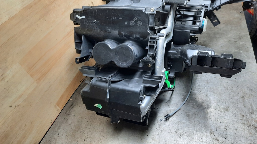 фото №4, Обігрівач renault modus 1.2b 04r