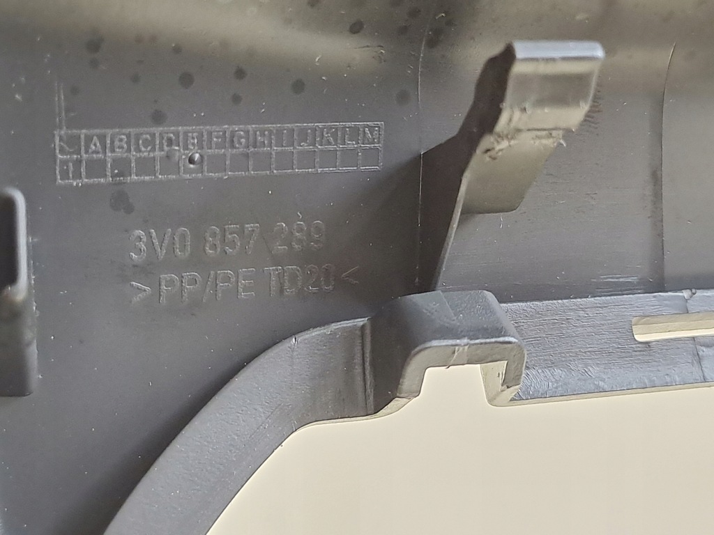 фото №14, Пепельница разъём рамка защита туннель задняя задняя skoda superb 3 iii 19r