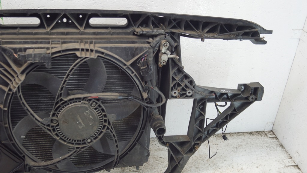 фото №14, Pas передний радиатор bmw x3 e83 2.0 d