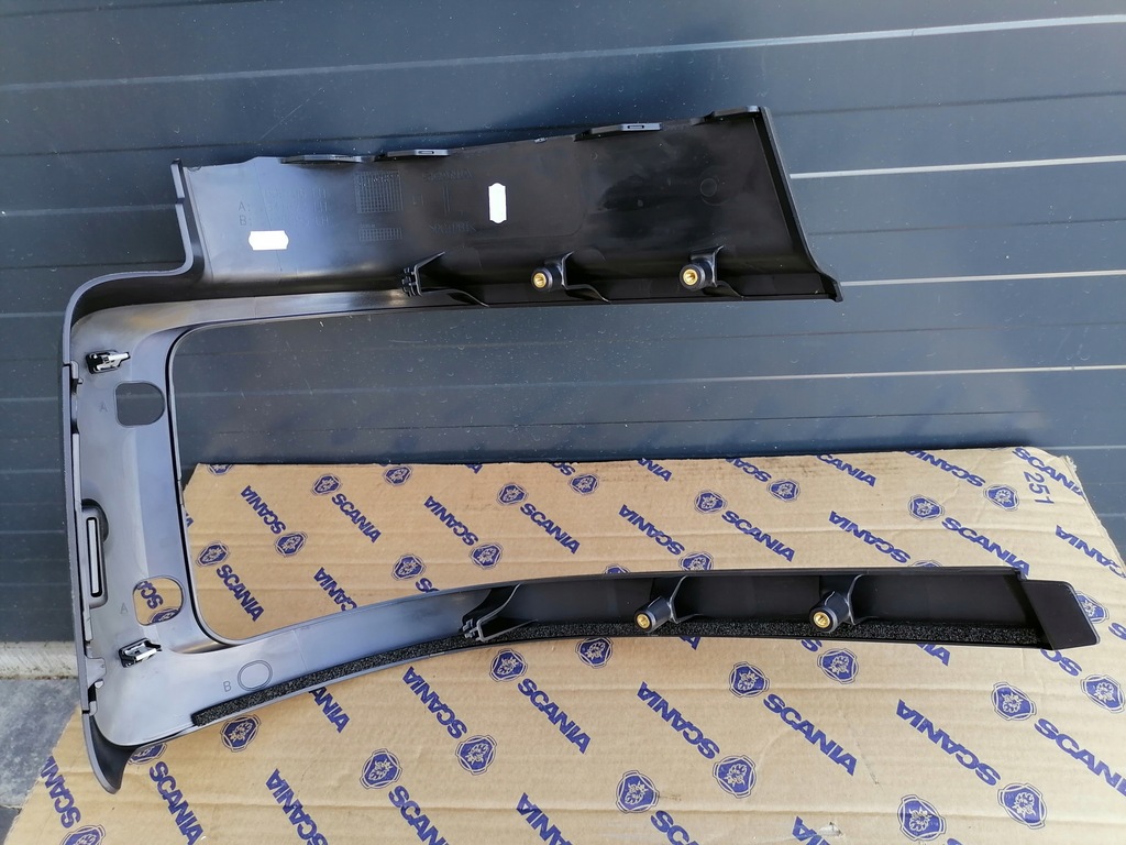 фото №2, Лампа захист scania r s 2609156 lh