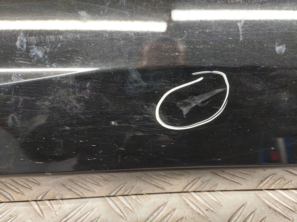 фото №5, Audi q3 f3 83a853970a задняя сторона правая накладки