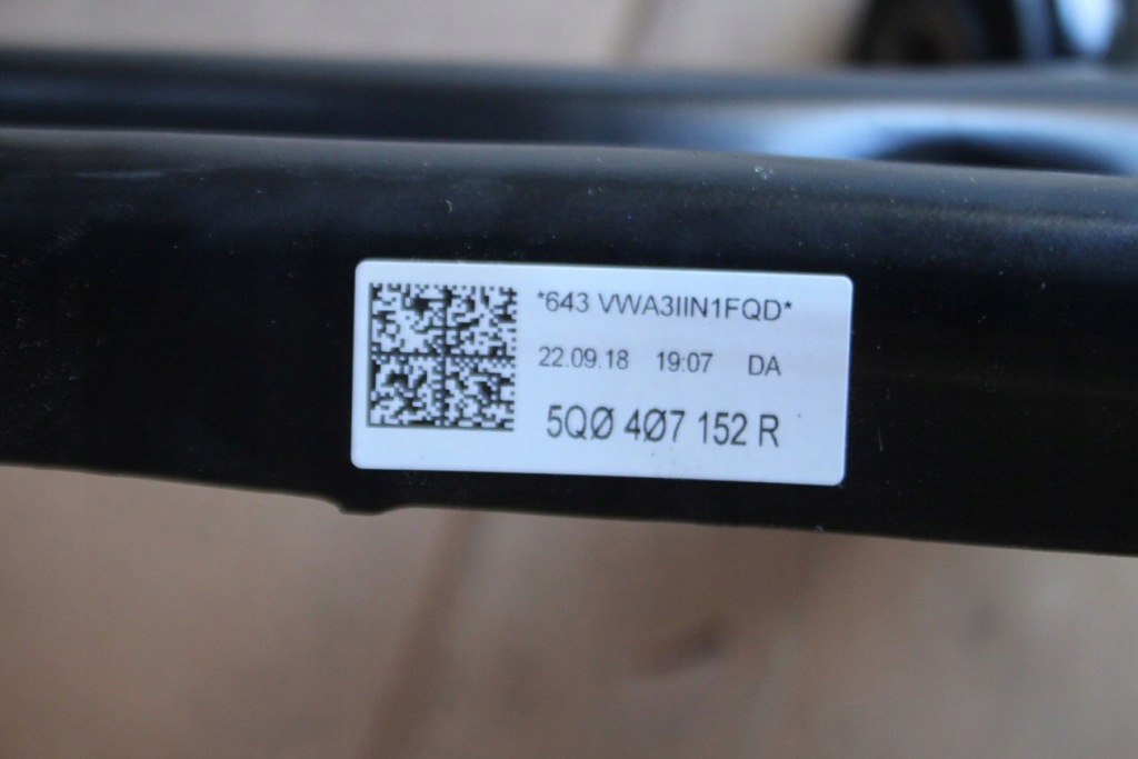 фото №4, Важіль перед лівий vw golf 7 r 2.0 audi 5q0407151r