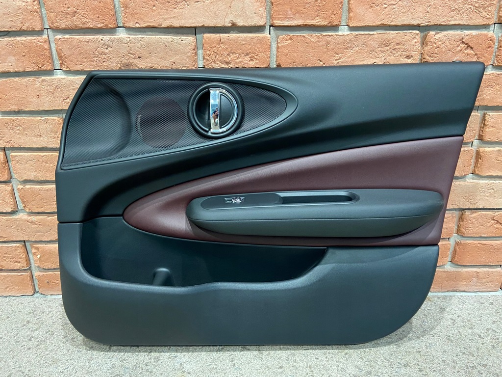 фото №1, Mini clubman f54 обшивка обивка дверь burgundy