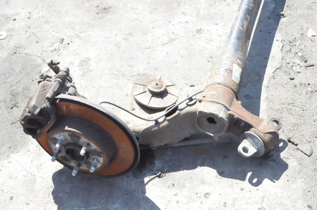 Chevrolet trax opel mokka 1.6 d підвіска балка задній Зі Шроту