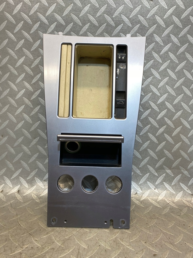 фото №1, Панель туннель бардачок прикуриватель aston martin db9