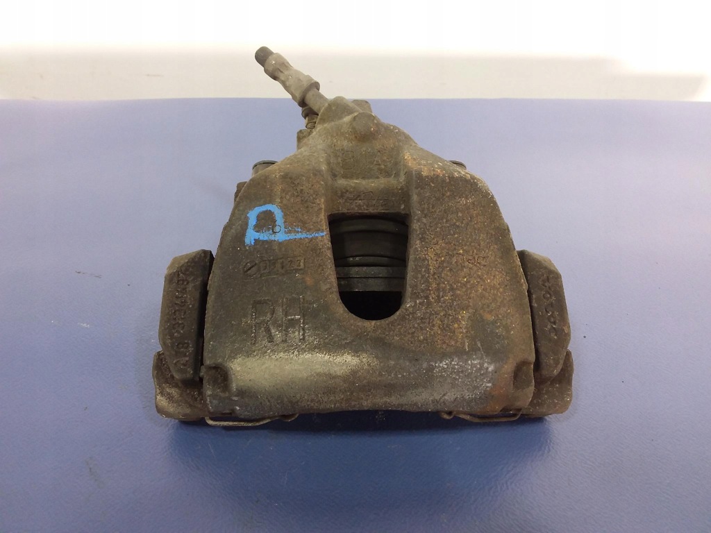 фото №1, Volvo v40 ii супорт перед правий передній скоба