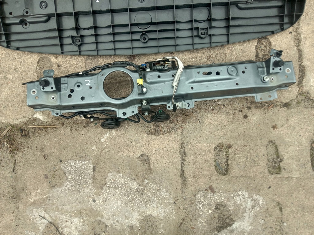 фото №7, Honda jazz v перед капот бампер крила лампи