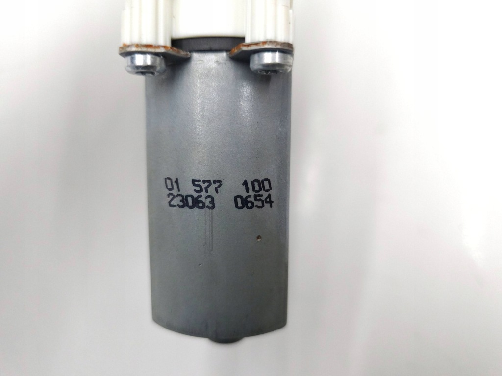 Tesla model y 2023 механический подъемник стекло дверь передних Недорого