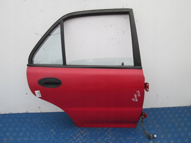 фото №1, Lancer 91-96 полный дверь правый задняя красные