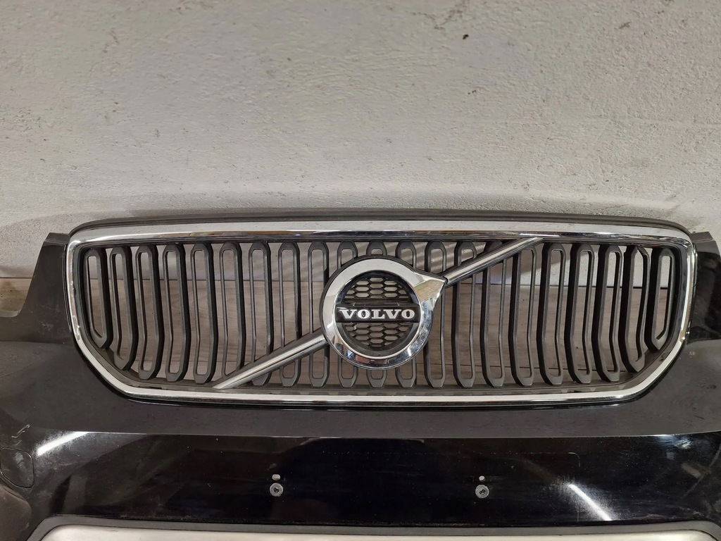 фото №11, Volvo xc40 ii 18- inscription бампер передний