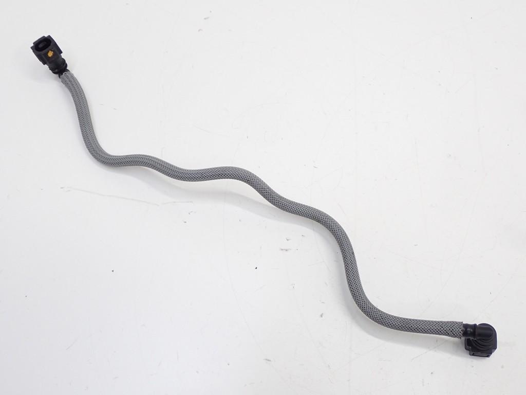 фото №1, Wąż шланг трубка топлива citroen c4 iii 1.2 thp hn05 24r