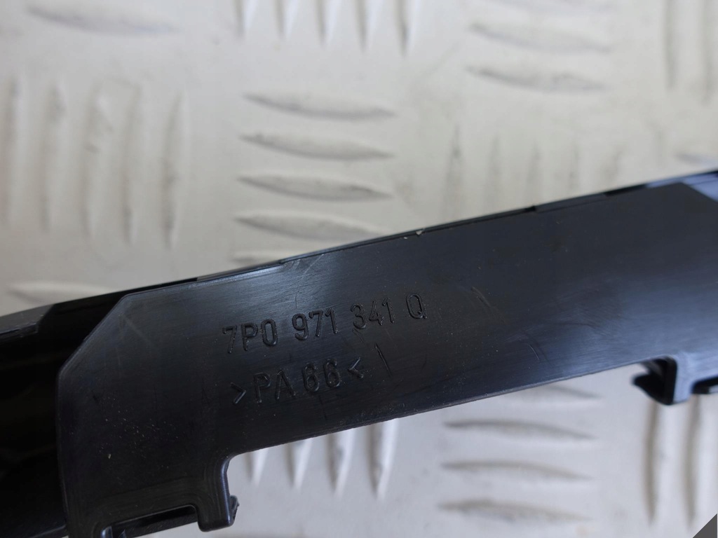 фото №7, Porsche cayenne 7p 10- тунель кабельний