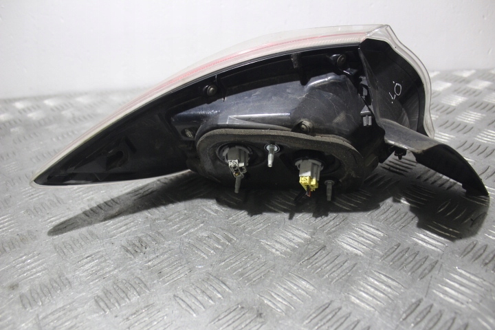 фото №2, Лампа правая задняя mazda 3 ii