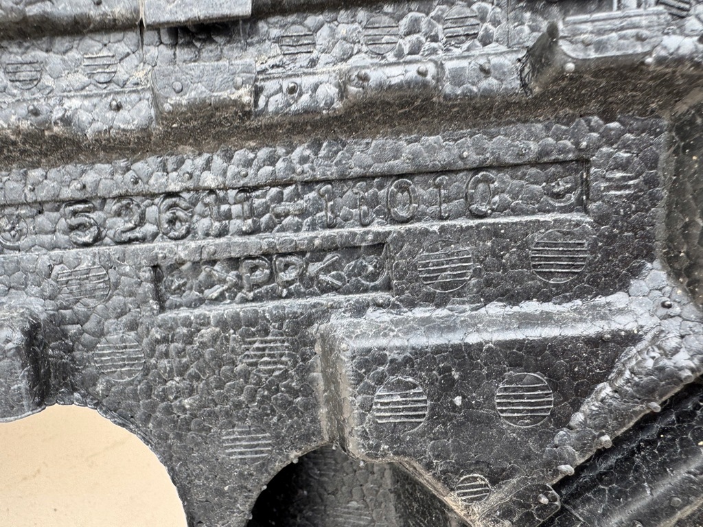 фото №14, Lexus lc500 18r- піна абсорбер бампера перед 52611-11010