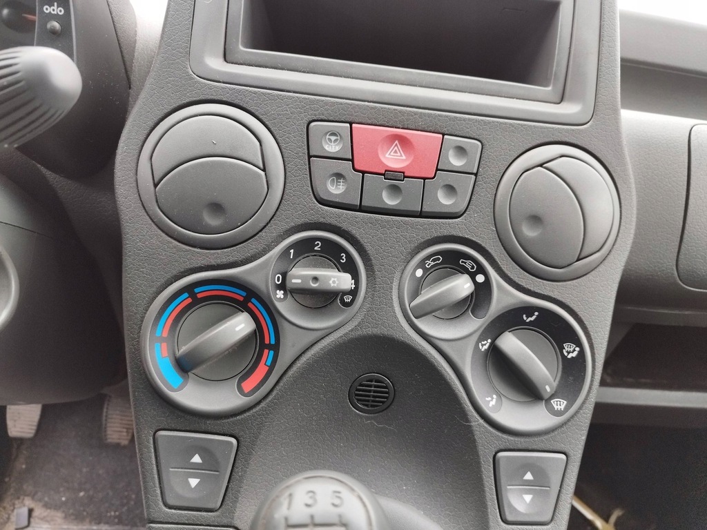 фото №1, Панель кондиционера fiat panda ii