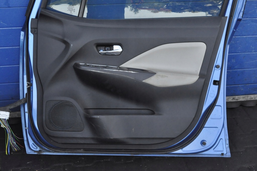 фото №14, Nissan micra k14 дверь правый перед keyless