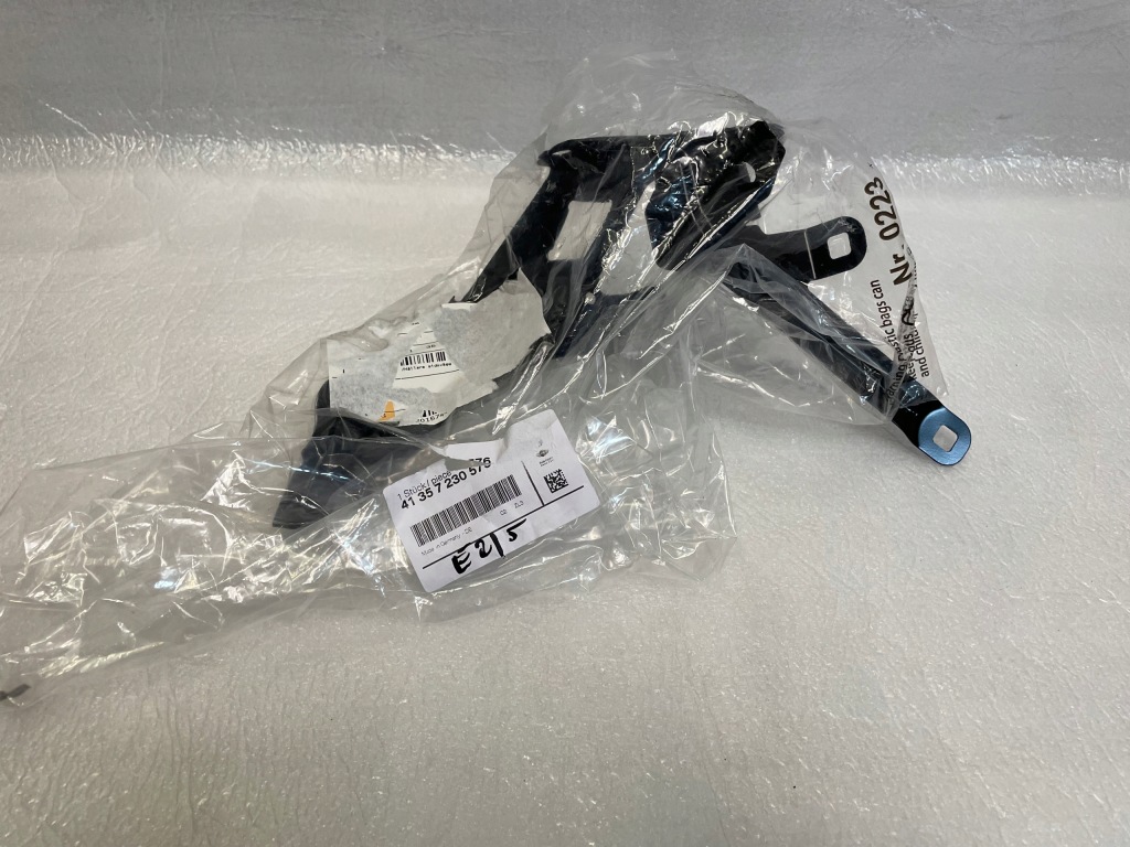 фото №1, Bmw f07 5 gt кронштейн крила праве 7230576