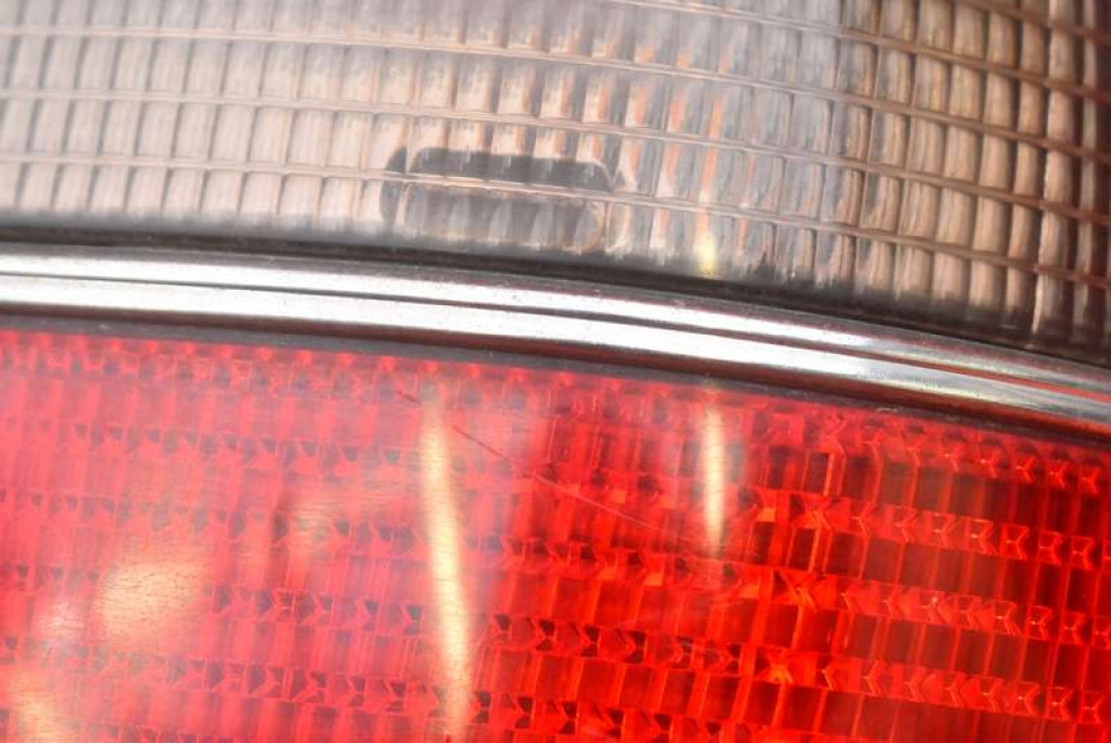 фото №10, Лампа правая задняя задняя 9635569477 peugeot 306 sedan 97-02