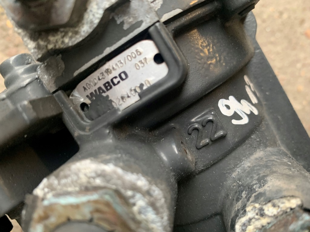 фото №7, Atego 2 axor actros клапан керуючий ebs причепа