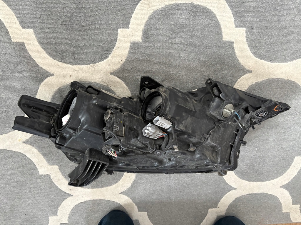 Mitsubishi outlander 3 рестайлинг  2016- фара перед передняя левая 8301c8-83 в Украине