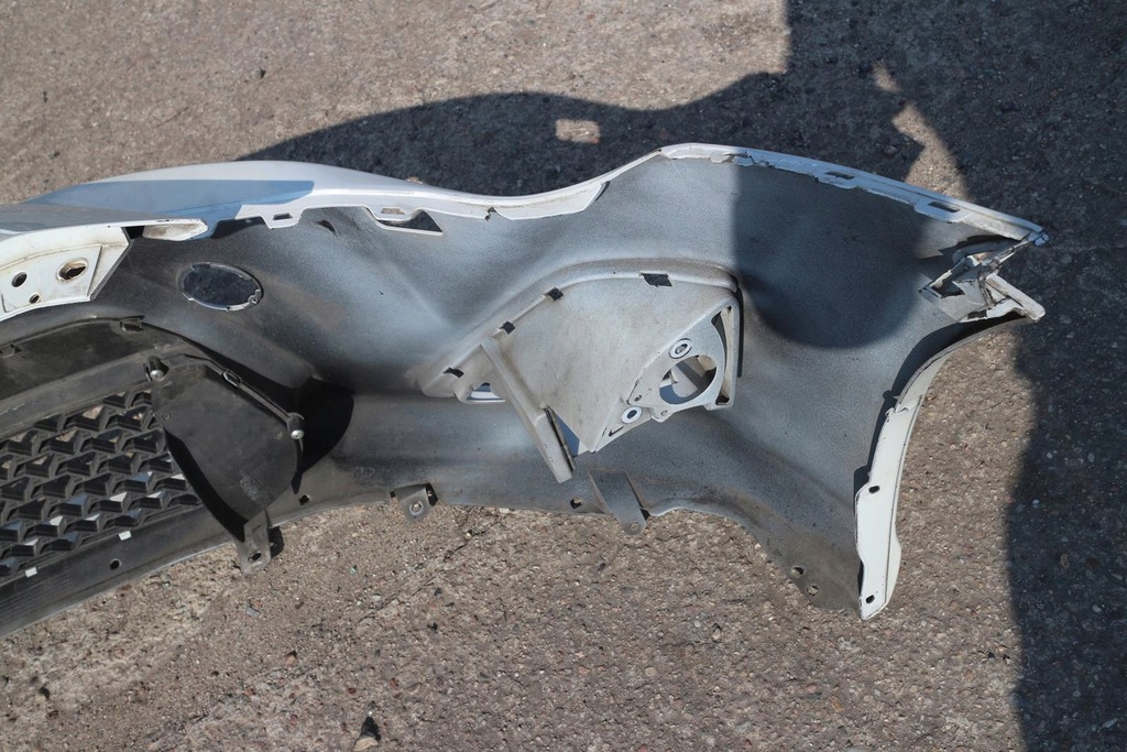 фото №13, Бампер перед передний решётка pod омыватель toyota gt86 2013- 57704ca000