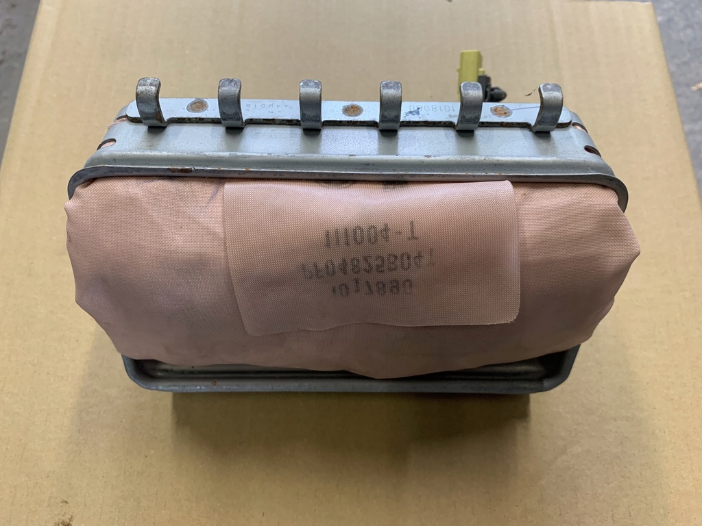 фото №1, Подушка повітряна пасажира подушка безпеки mazda rx8