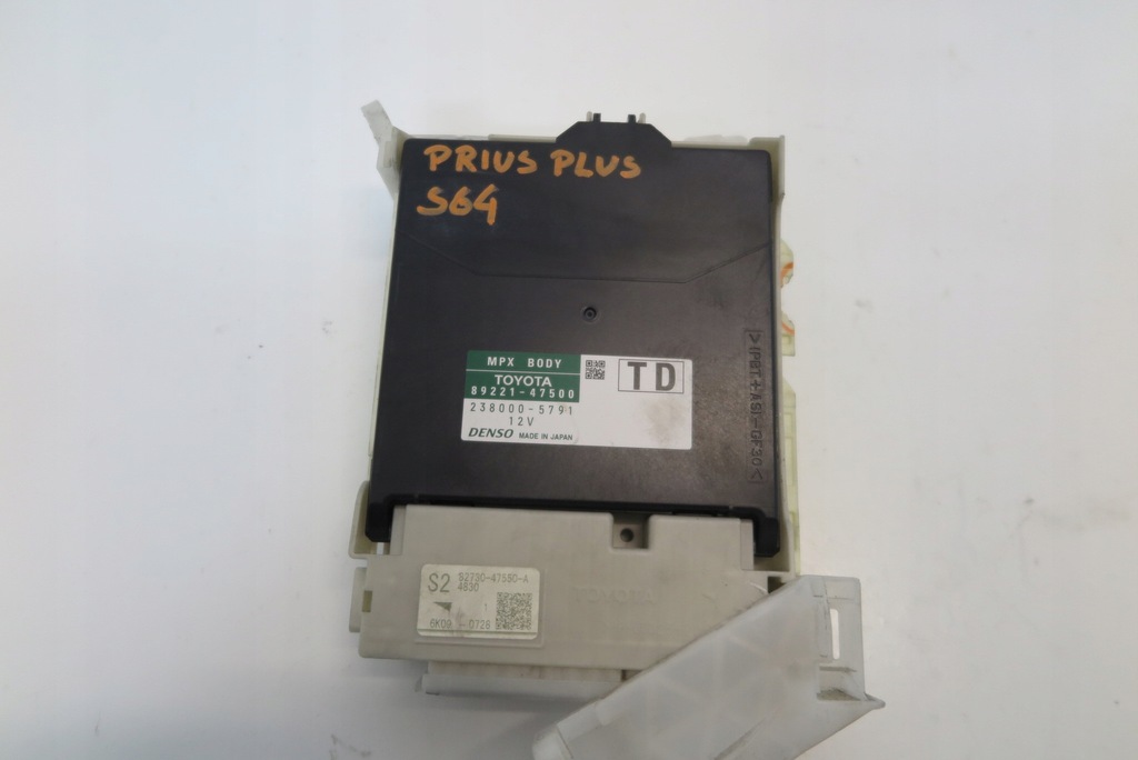 фото №1, Модуль блок управления кузов bsi toyota prius plus 89221-47500