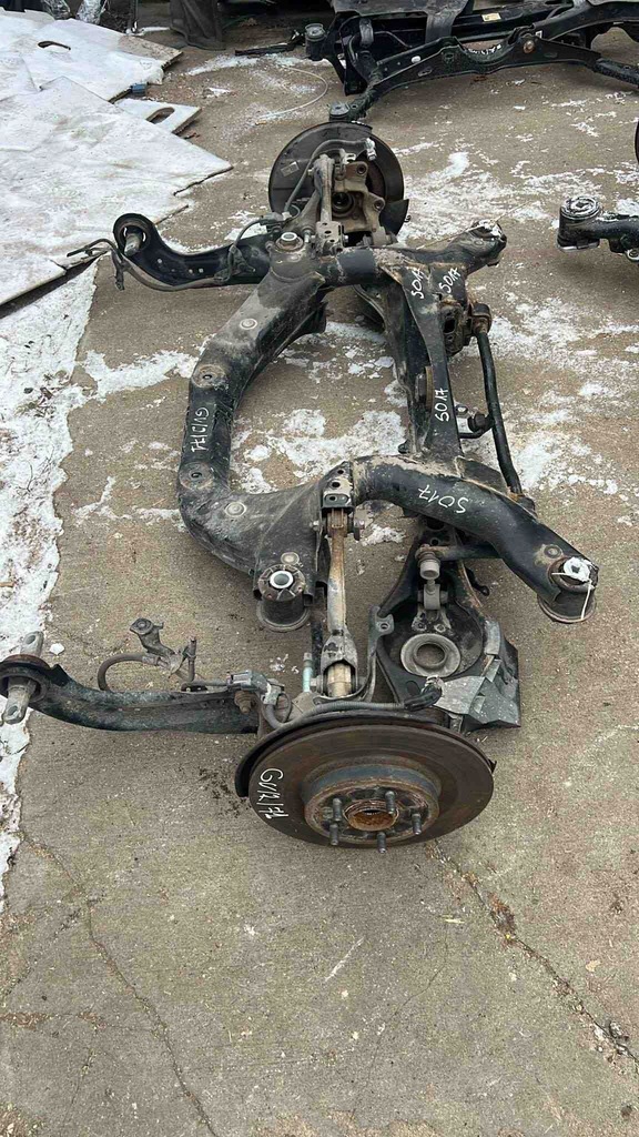 фото №1, Подрамник задние toyota 5120642080 2020