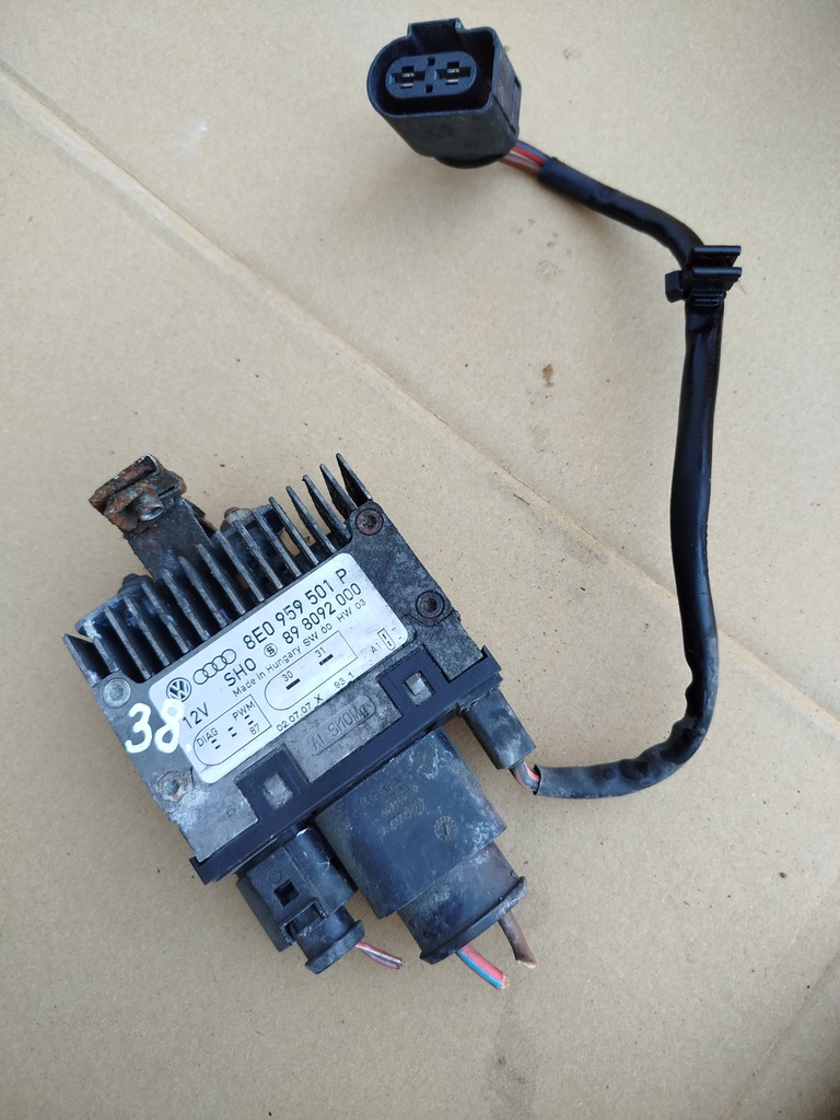 фото №1, Audi a4 b7 модуль блок керування вентилятора 8e0959501p