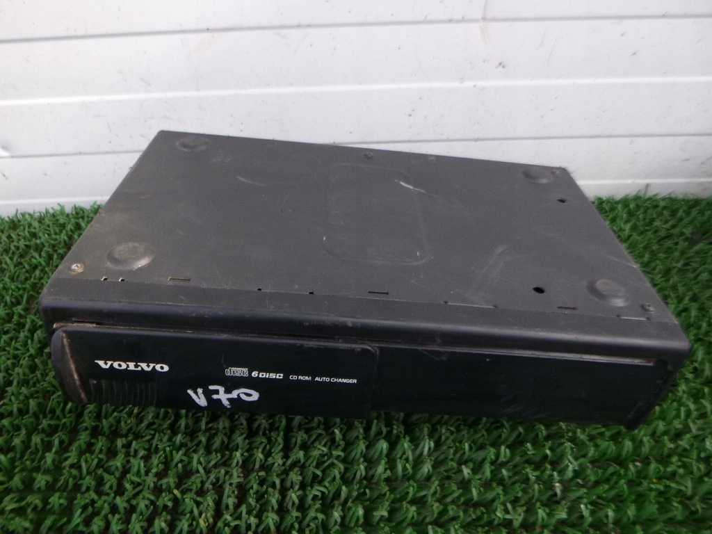 фото №1, Volvo v70 00-06 чейнджер дисків cd оригінал