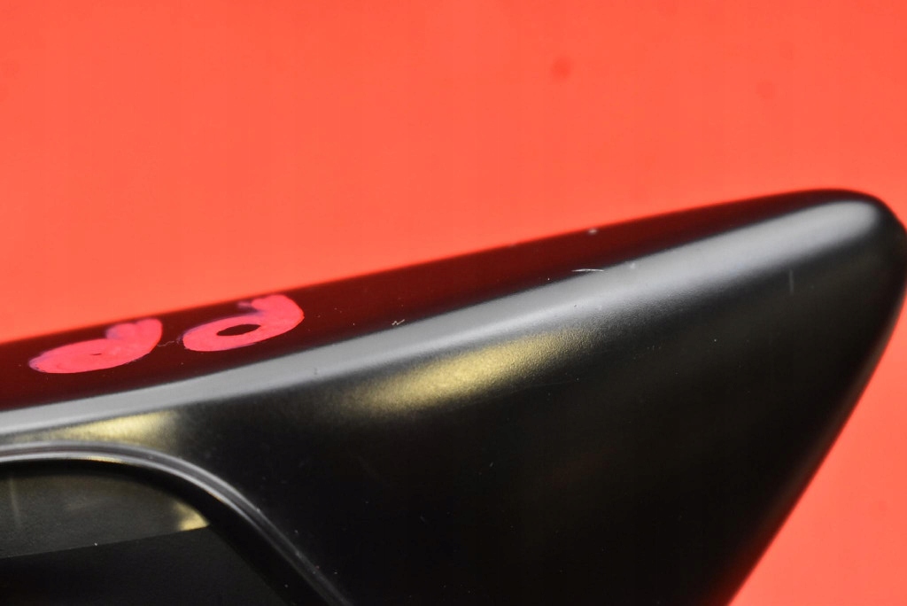 Поворотник правый перед передний камера 1495865-20-d tesla model y 20- Цена