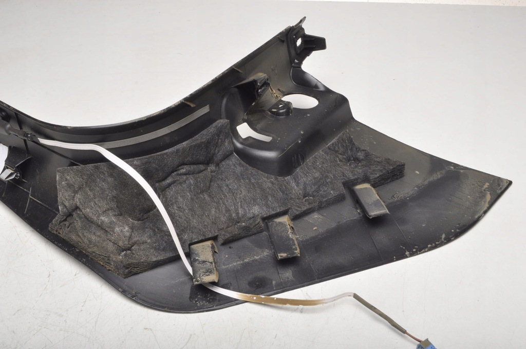 фото №9, Porsche macan молдинг порог правая защита 95b863484a anglik