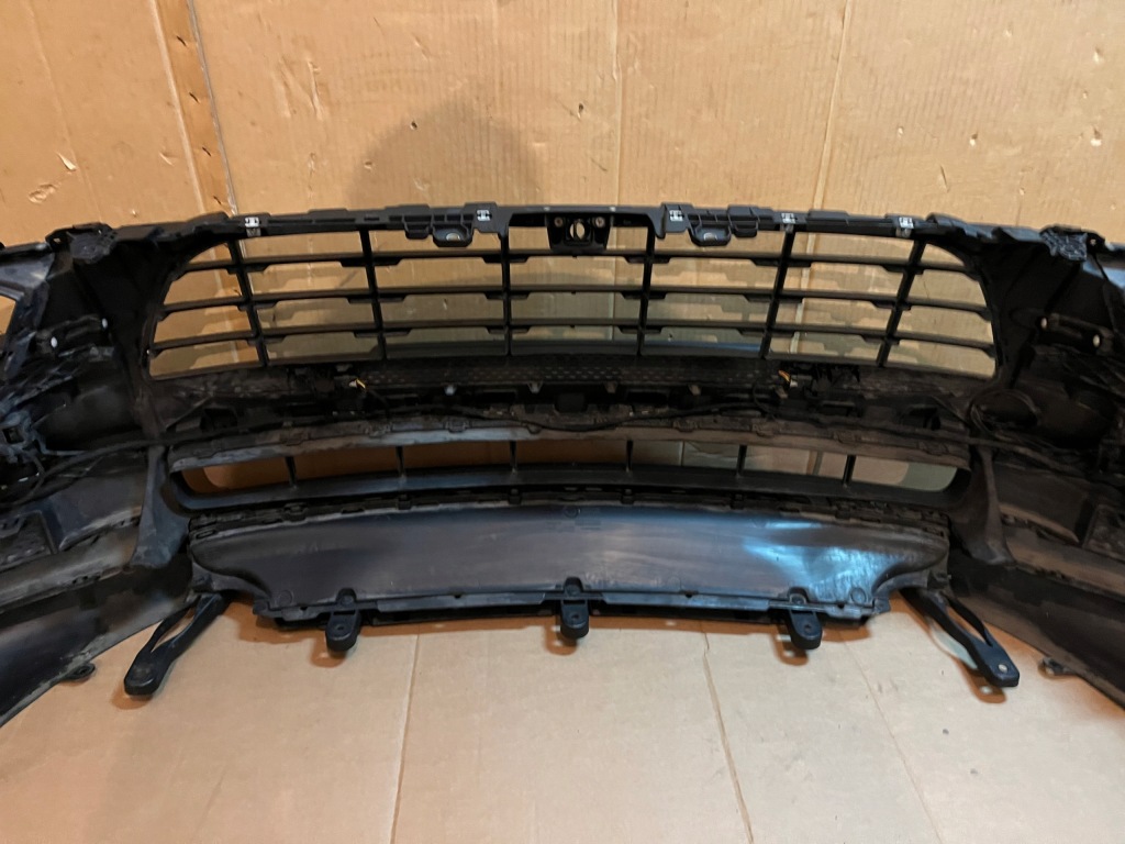 Porsche macan 95b lift бампер передний kompletny хороший c9x pdc 21r в Украине