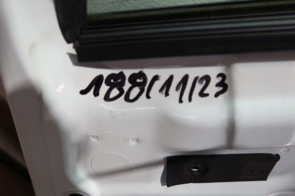 фото №14, Дверь правый задняя clio iv