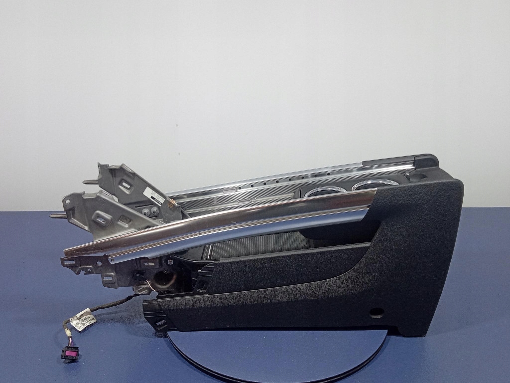 фото №1, Opel zafira c тунель середній