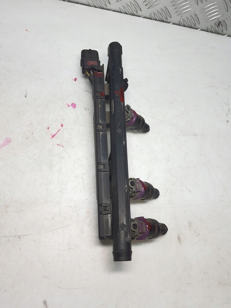 фото №5, Молдинг впрыскная форсунки renault twingo clio 1.2 7700114546