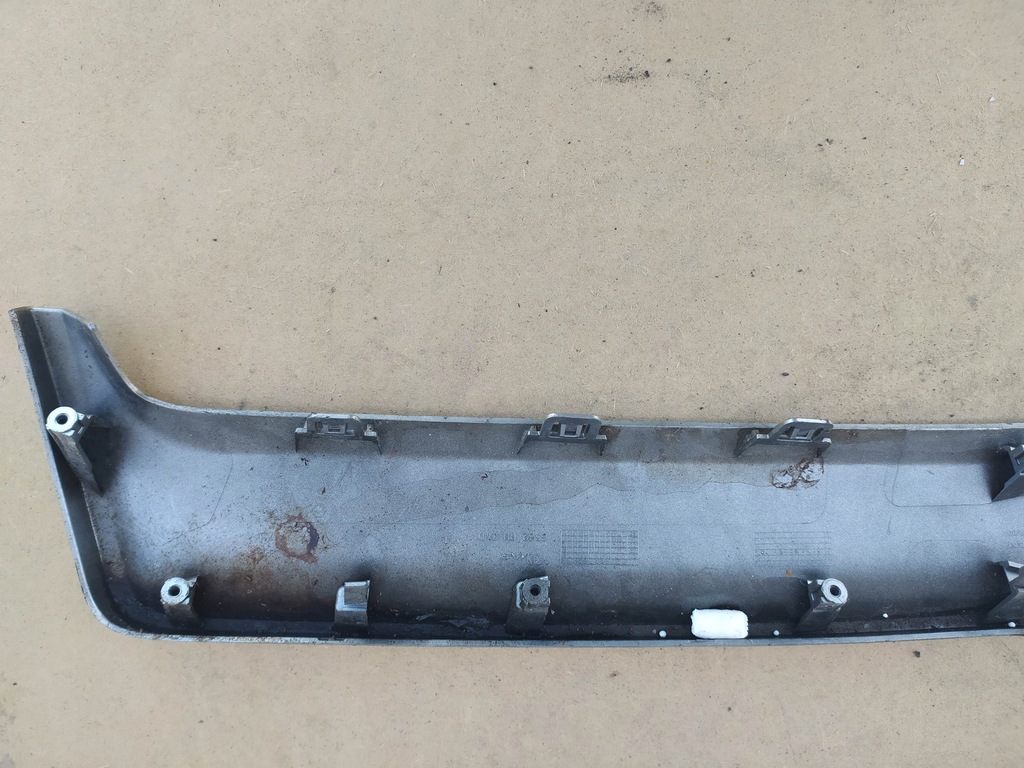 фото №8, Молдинг накладка бампера правый задняя nissan qashqai