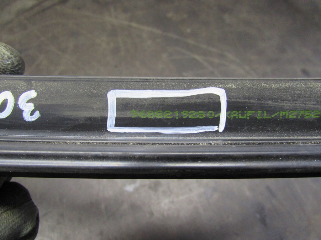 фото №9, Молдинг прокладка peugeot 3008 i 09-13r 9688219280