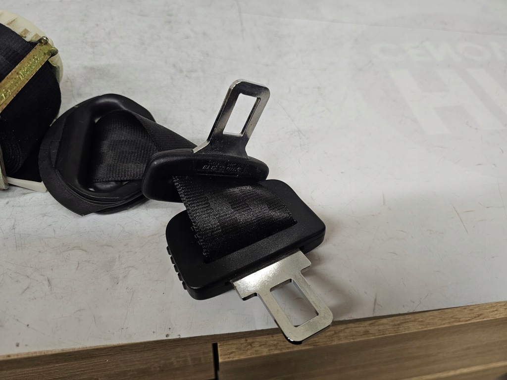 фото №11, Volkswagen touran 7os. pas безпеки лівий задній задня 3 ряд 1t0857811c