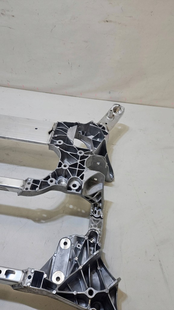 Подрамник подрамник подрамник перед bmw m5 g90 x-drive 7883080 с Разборки