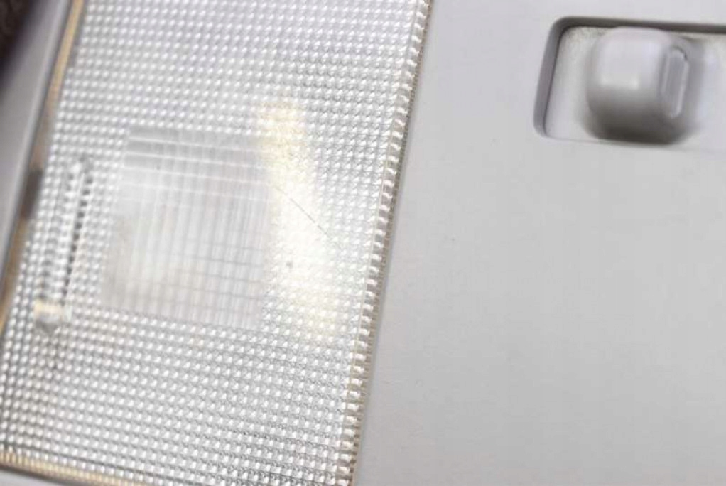 фото №11, Лампа освещение салона перед 63401-42010 toyota rav 4 3 iii 05-08