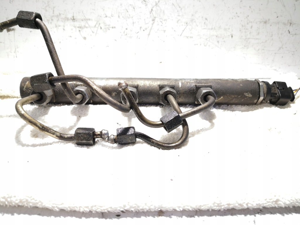 фото №11, Молдинг впрыскная fiat doblo i 1.9 jtd 8v 0445214052 55200265