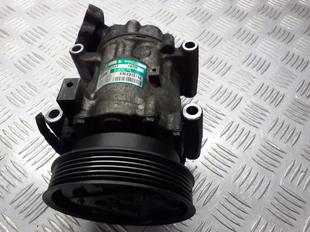 фото №1, Компрессор кондиционера renault kangoo i 1.6 8200315744