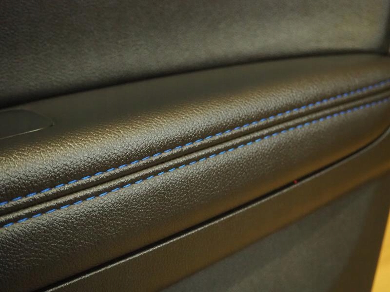 фото №6, Обивка дверь правый перед megane iv hb gt-line