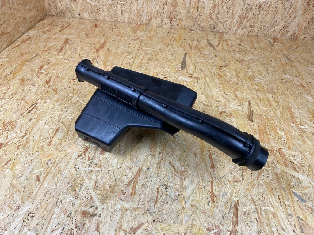 фото №6, Корпус фільтра повітря резонатор toyota auris ii 1.8h 17750-0t010 2012-