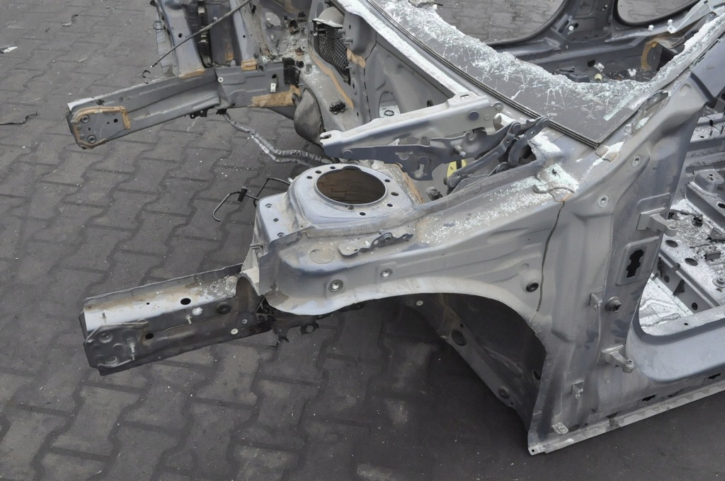 фото №1, Bmw f40 чверть лонжерон ліва перед